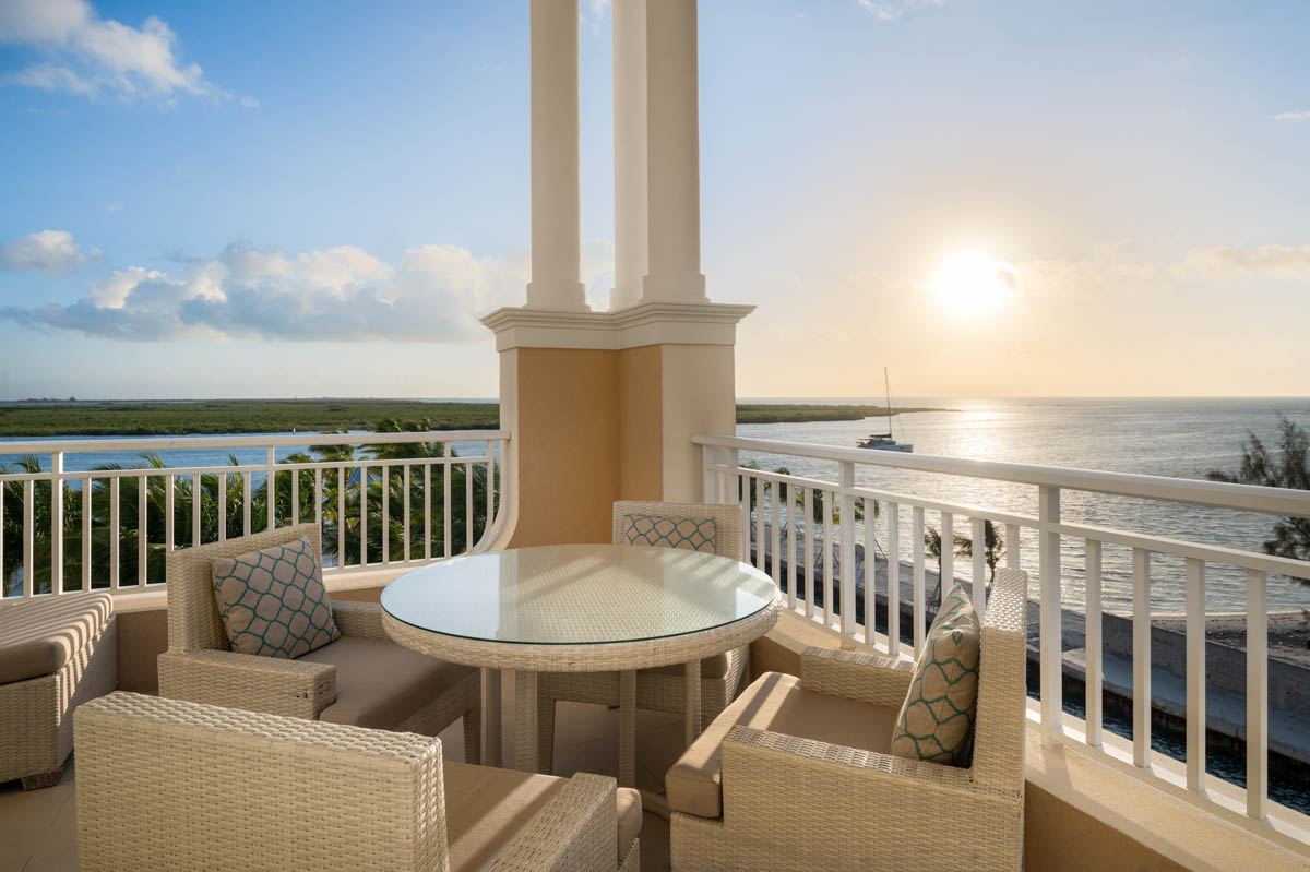 Two Bedroom Oceanfront Studio - Balcony View