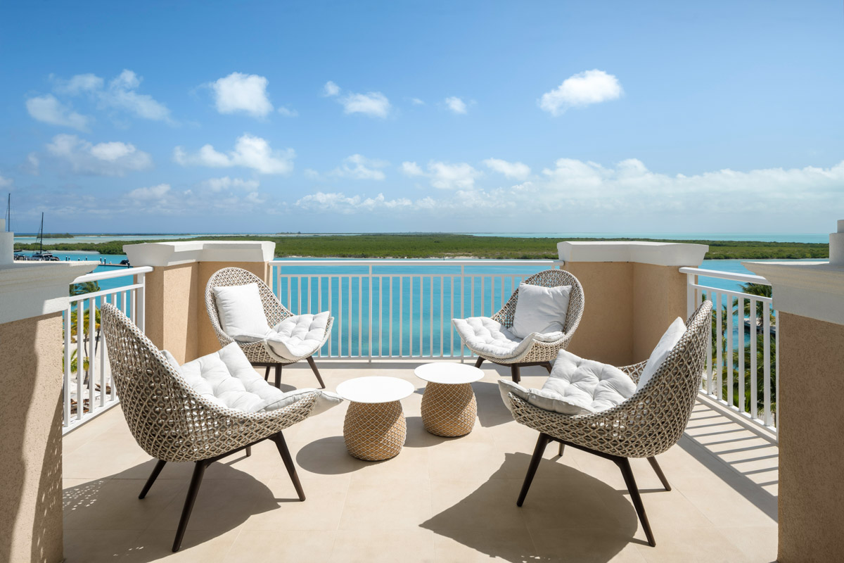 blue-haven-two-bedroom-oceanfront-terrace-penthouse-patio-seating